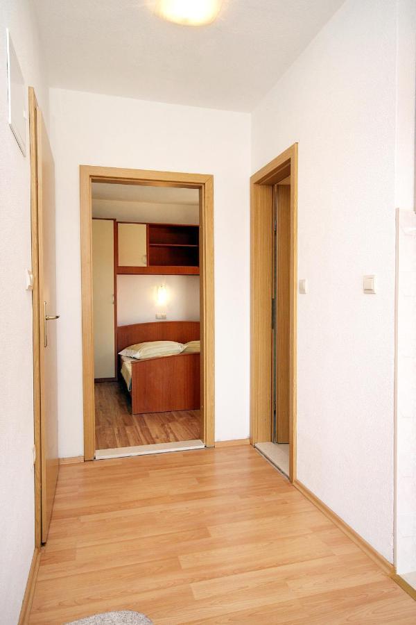 Apartments By The Sea Drvenik Donja Vala, Makarska - 6701 Extérieur photo