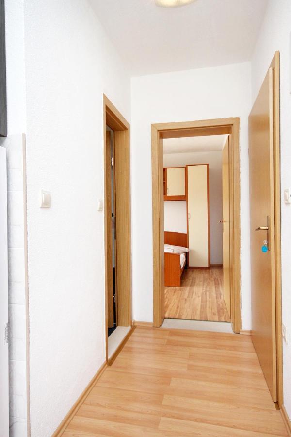 Apartments By The Sea Drvenik Donja Vala, Makarska - 6701 Extérieur photo