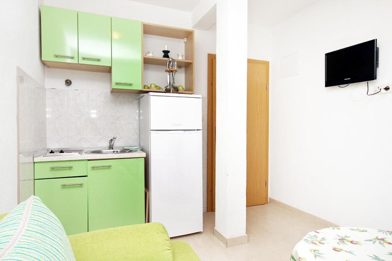 Apartments By The Sea Drvenik Donja Vala, Makarska - 6701 Extérieur photo