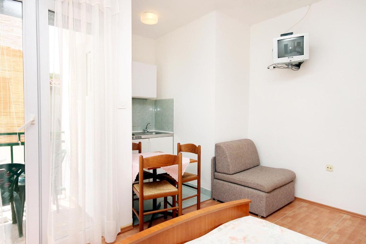 Apartments By The Sea Drvenik Donja Vala, Makarska - 6701 Extérieur photo